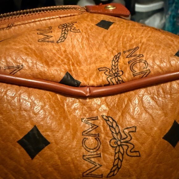 💎AUTHENTIC💎 MCM Cognac Visetos Boston Bag with matching small coin pouch - Picture 15 of 17